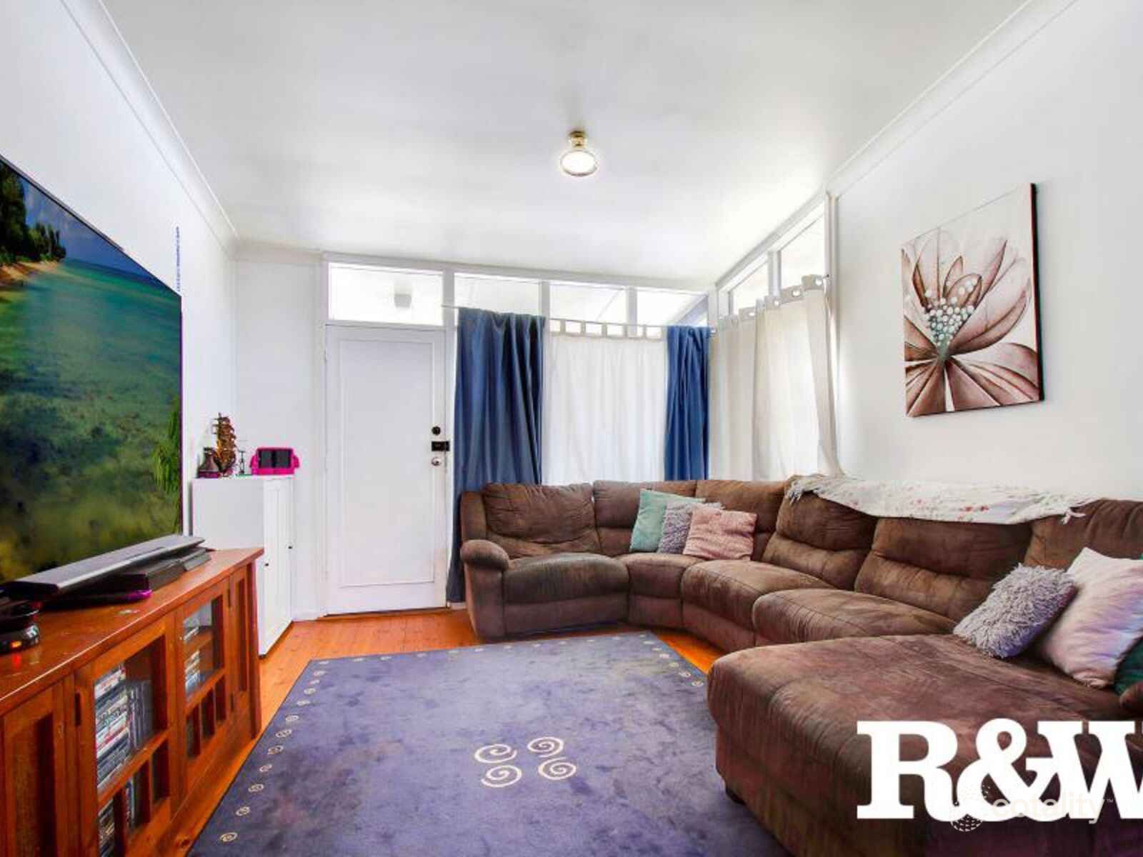 26 Mangariva Ave, Lethbridge Park, NSW 2770