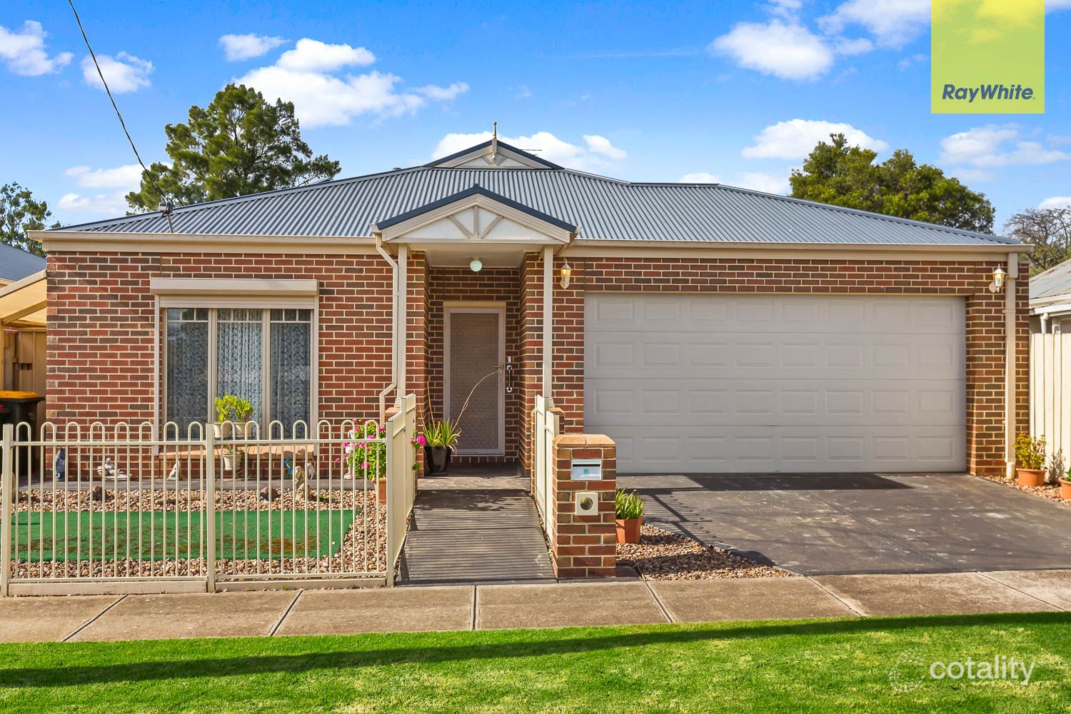 8 Mitchem St, Maddingley, VIC 3340