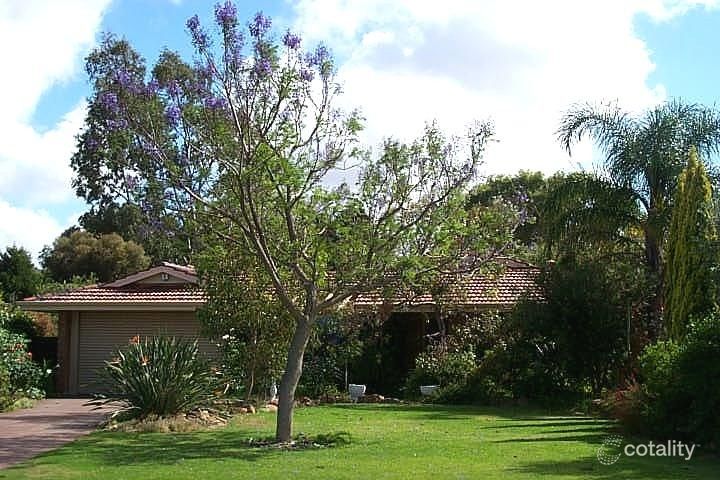 47 Corrington Cir, Nollamara, WA 6061