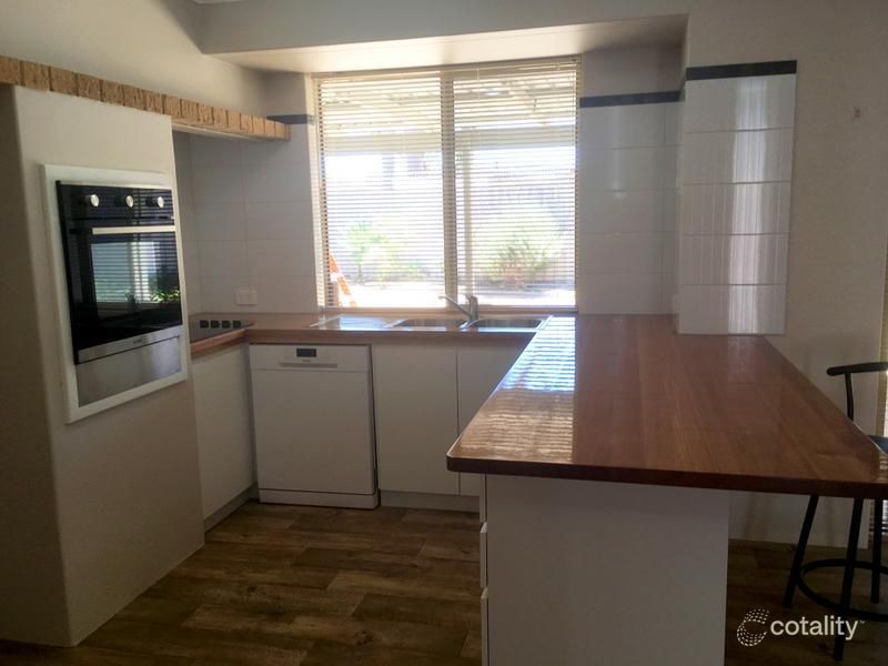 16 Ronez Elb, Merriwa, WA 6030