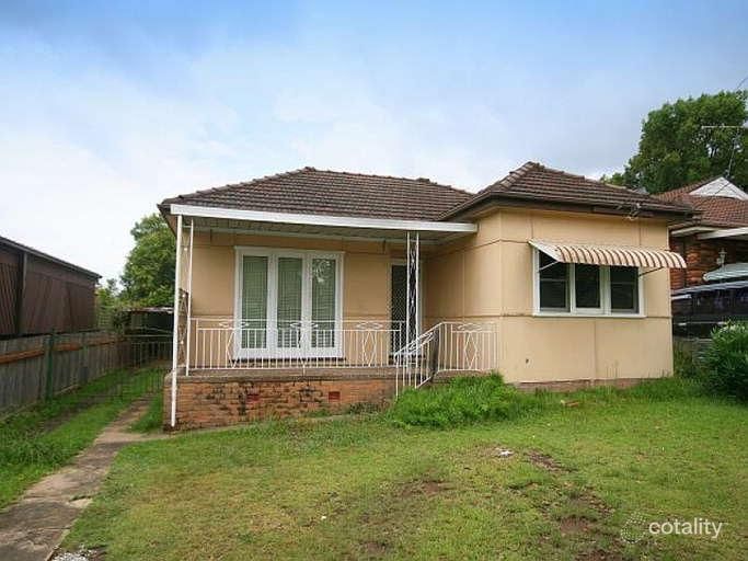 17 Wallace St, Sefton, NSW 2162