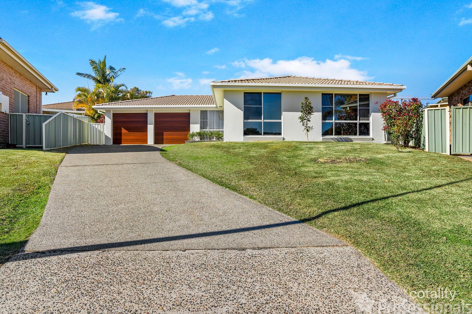 16 Burke Cl, Forster, NSW 2428