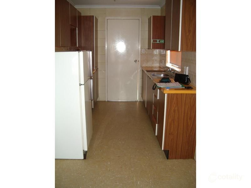 2/9 Monash St, West Wyalong, NSW 2671