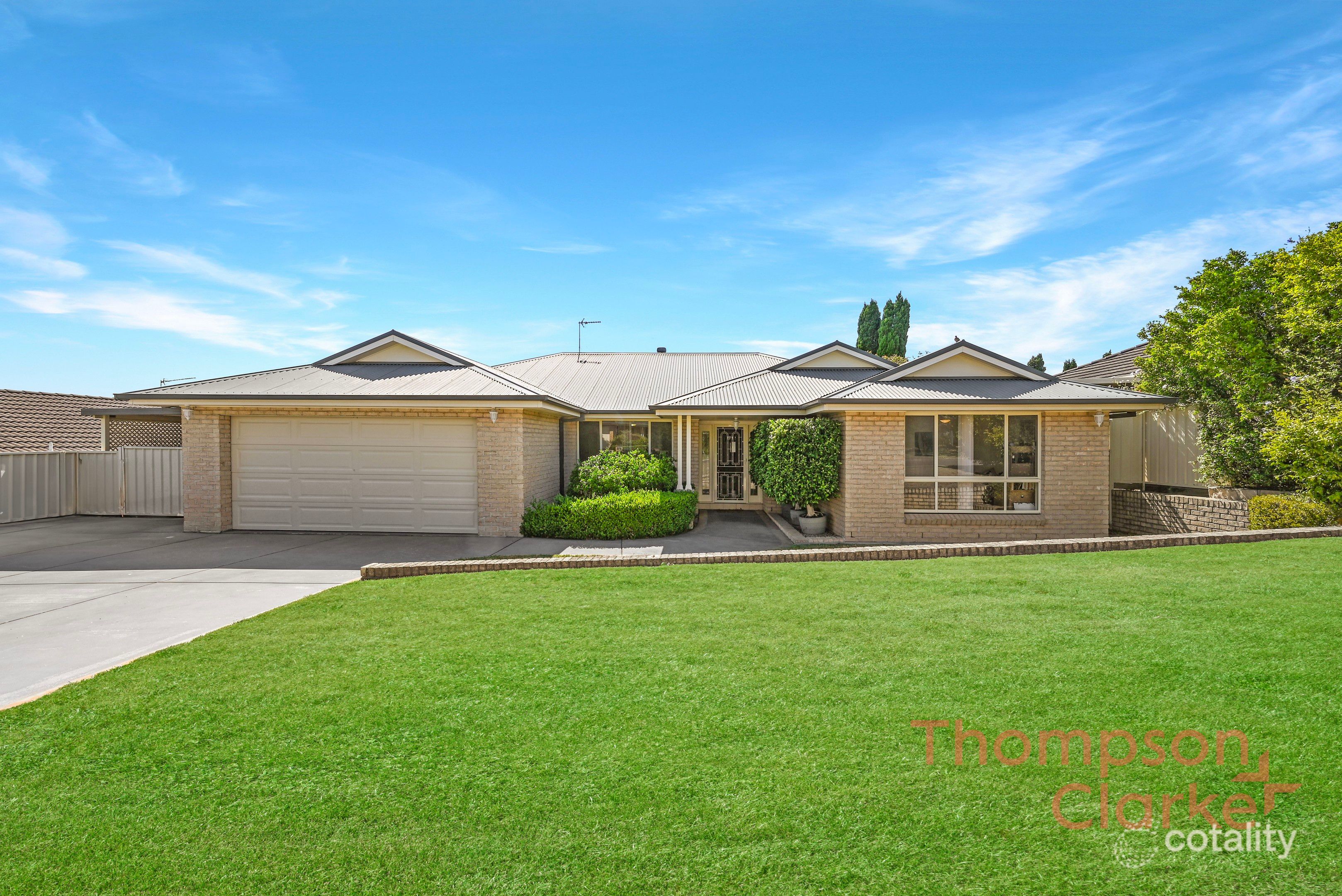7 Honeyoak Dr, Aberglasslyn, NSW 2320