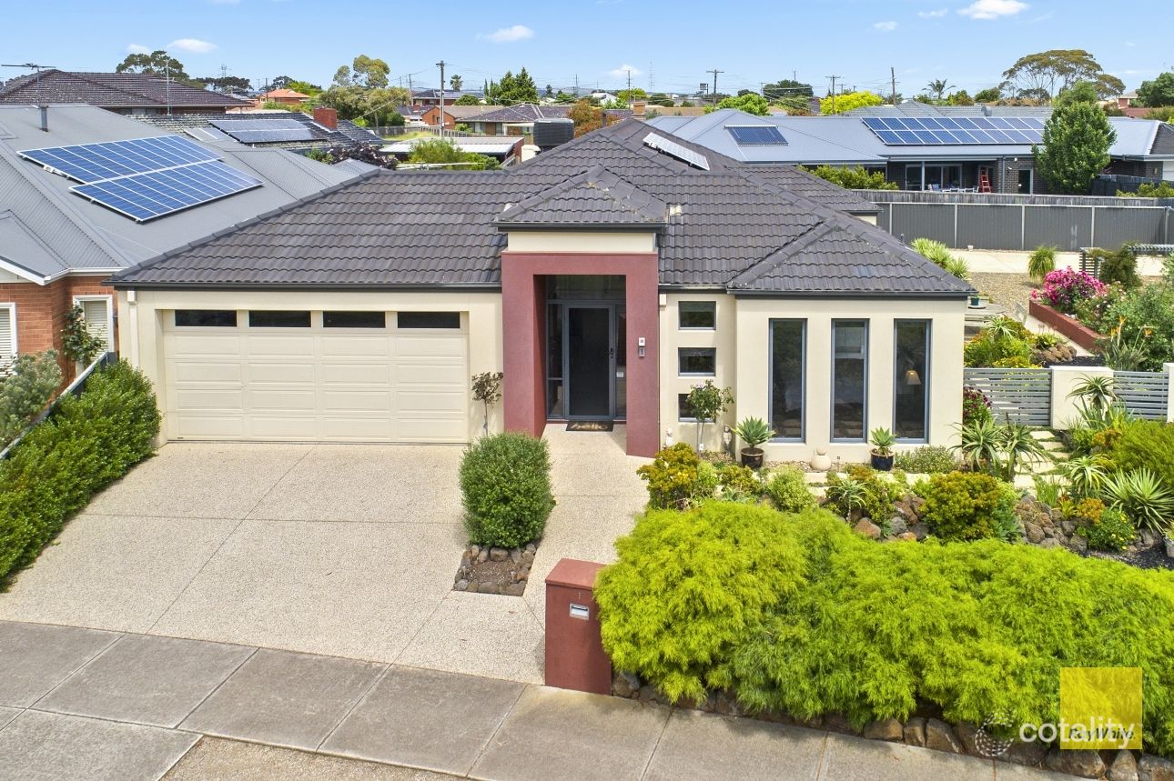 1 Olea Ct, Hamlyn Heights, VIC 3215