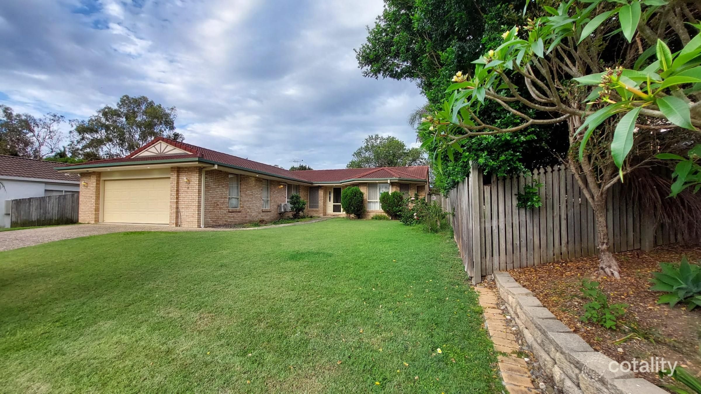 8 Taupo Pl, Parkinson, QLD 4115