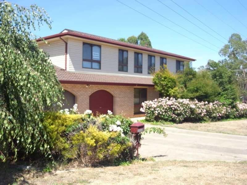 12 Fleet St, Tumbarumba, NSW 2653