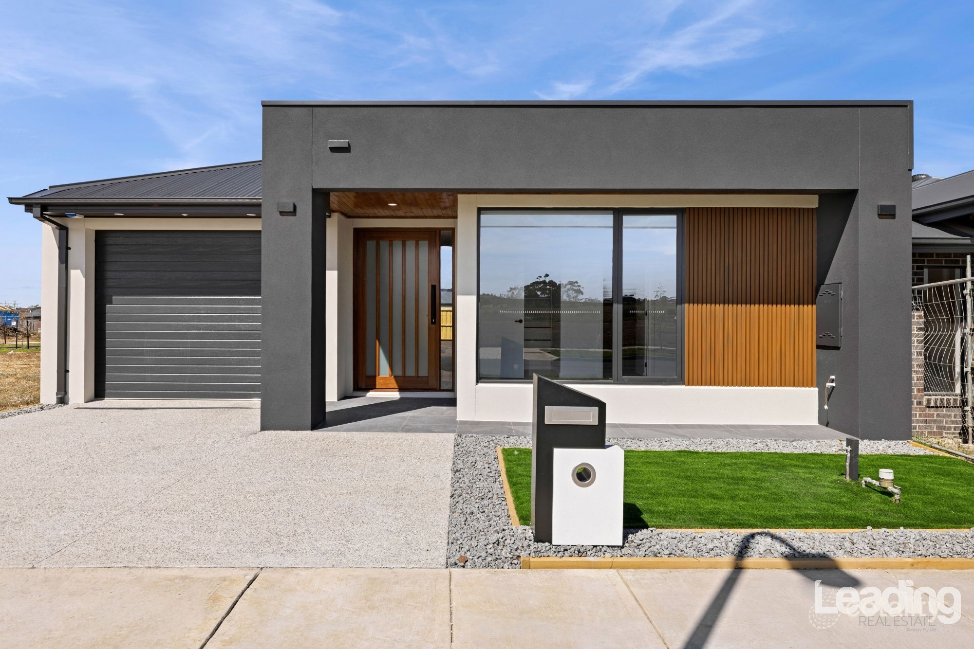28 Senkaki St, Sunbury, VIC 3429