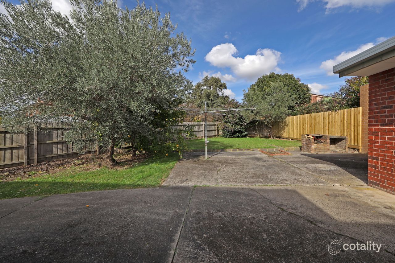 7 Scenic Ct, Dandenong North, VIC 3175