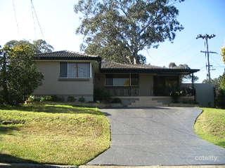 25 Lurnea Ave, Georges Hall, NSW 2198
