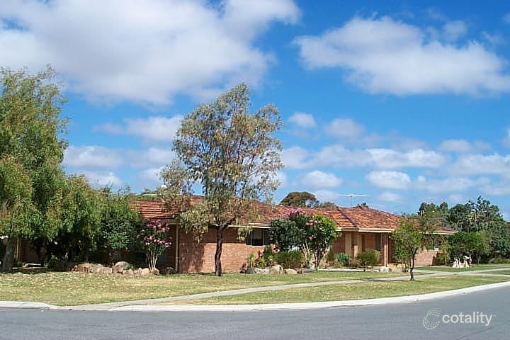 16 Kookaburra St, Stirling, WA 6021