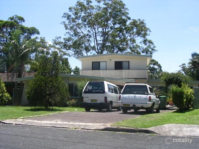 7 Jerribin St, Wyoming, NSW 2250