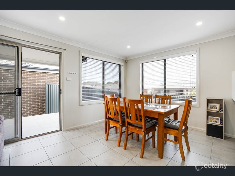 418 Sixth Ave, Austral, NSW 2179