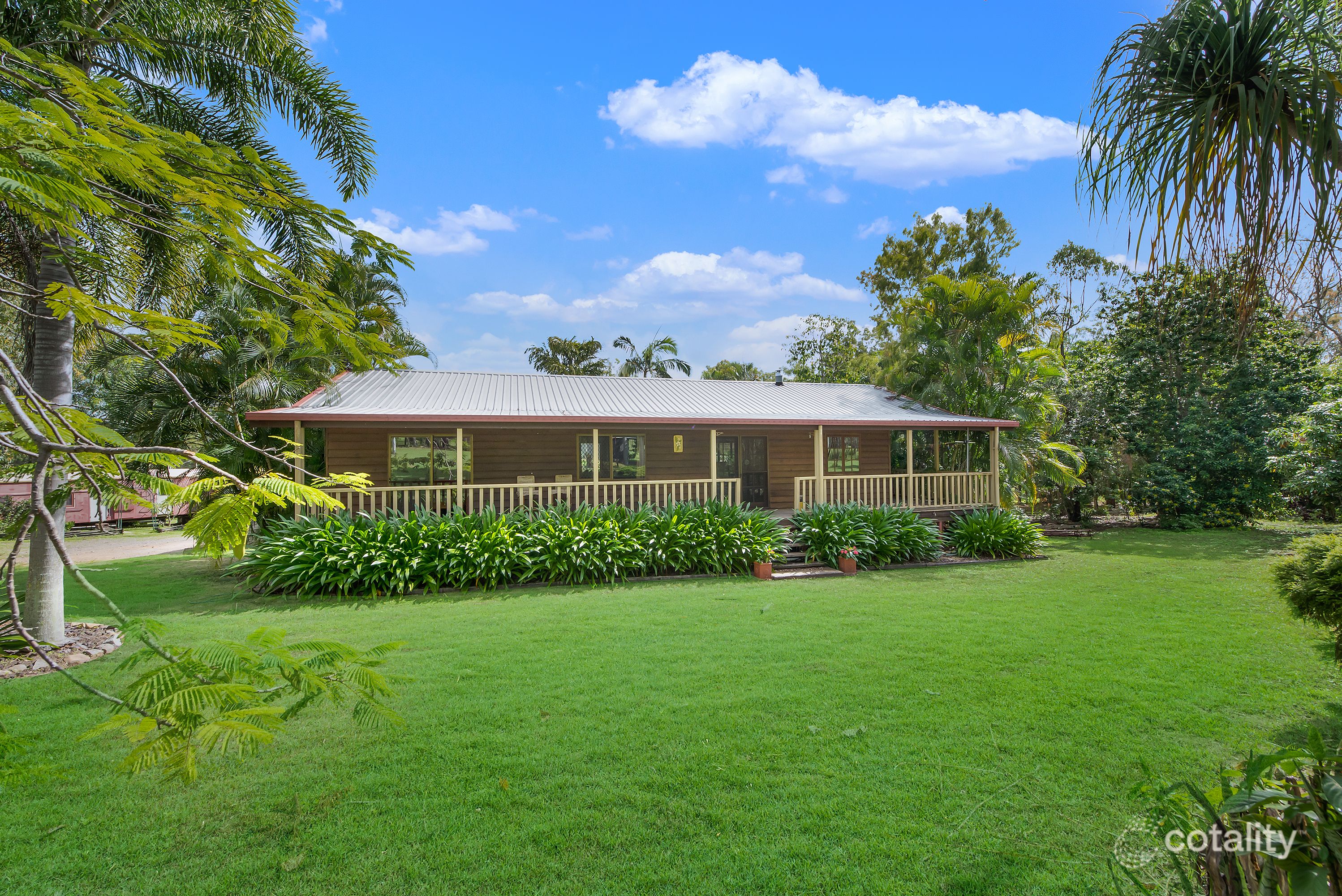33 Moodys Rd, Hervey Range, QLD 4817