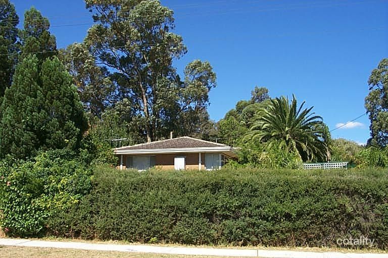 2 Melody St, Kelmscott, WA 6111