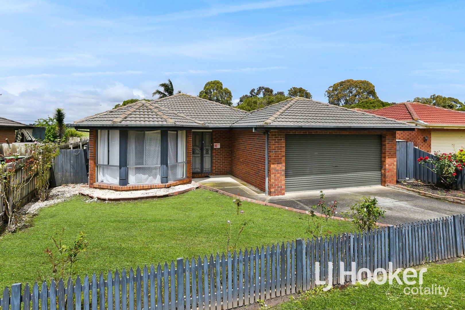 2 Bellflower Pl, Hampton Park, VIC 3976