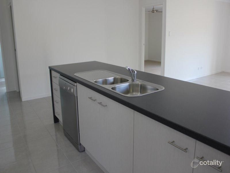 4 Vezzoli Ct, Walkerston, QLD 4751