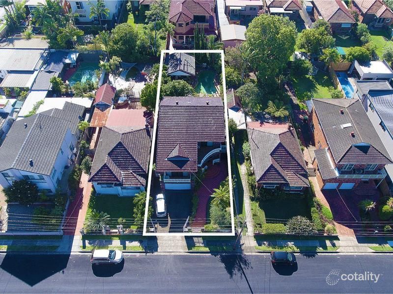 8 Collingwood Ave, Cabarita, NSW 2137