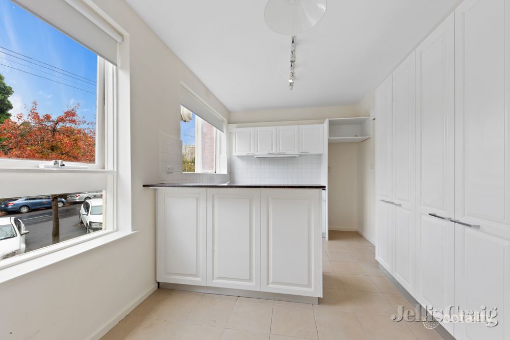 2/20 Wynnstay Rd, Prahran, VIC 3181