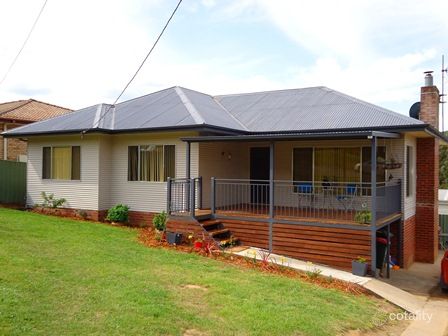 44 Mayday Rd, Batlow, NSW 2730