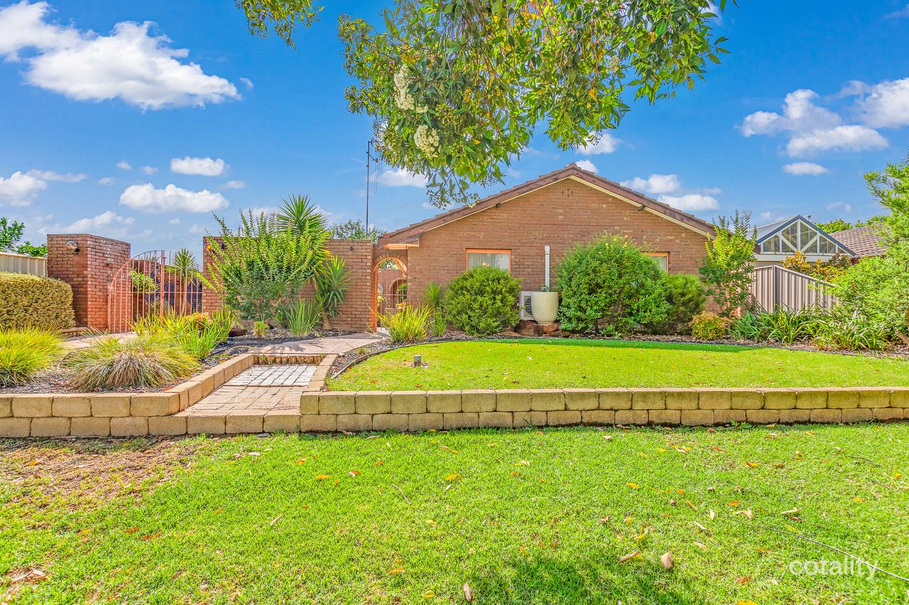 1 Winnima Ave, Moama, NSW 2731