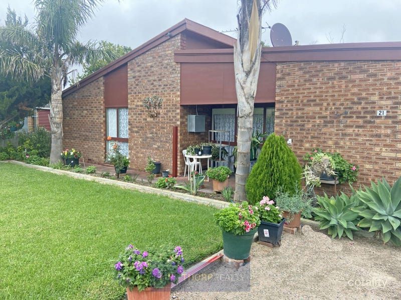 21 Burton Rd, Castletown, WA 6450