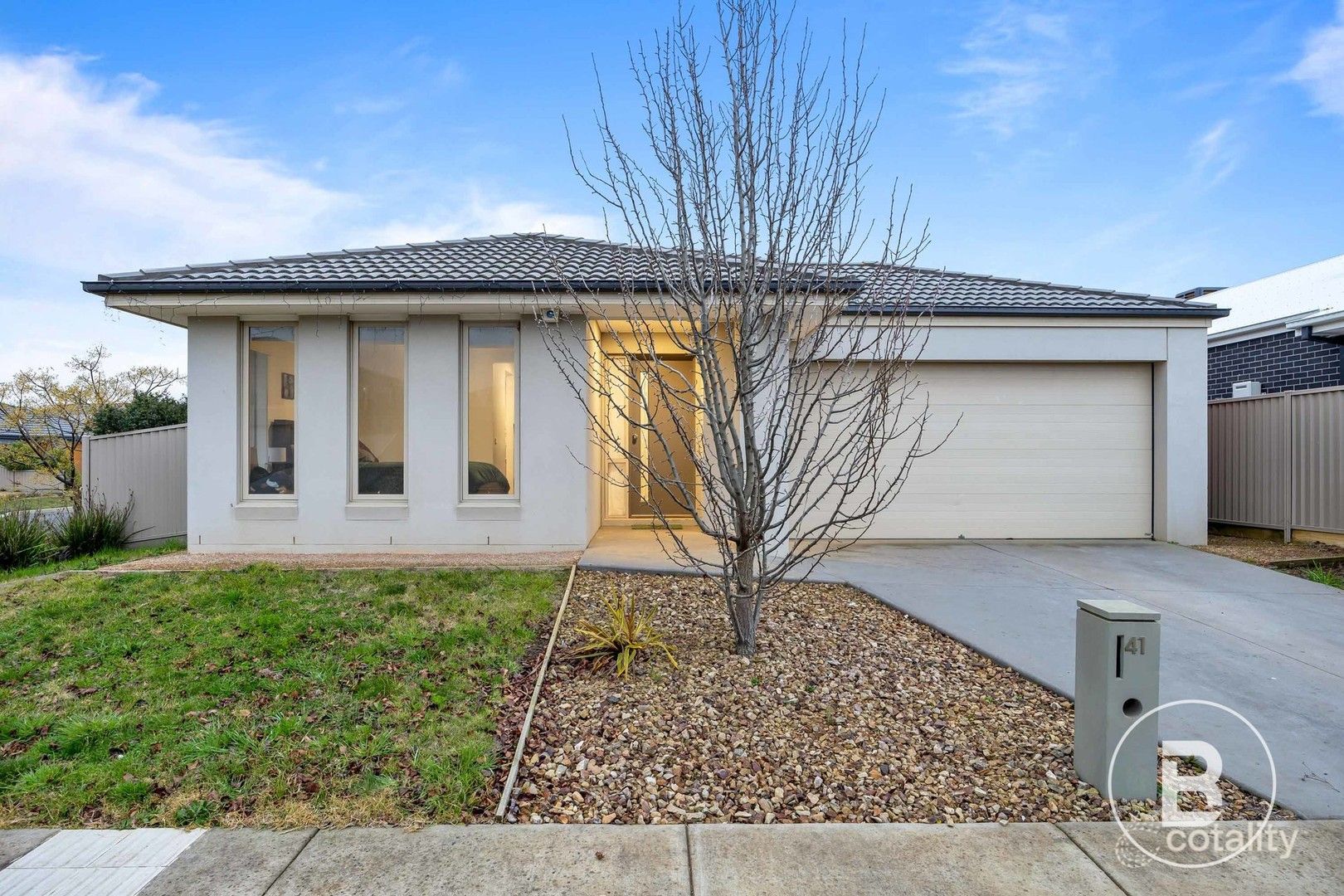 41 Yorkdale Bvd, Winter Valley, VIC 3358