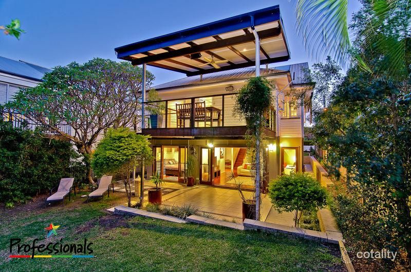 17 Bellevue Tce, Clayfield, QLD 4011