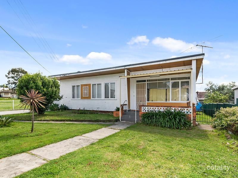 17 Ida Ave, Lurnea, NSW 2170