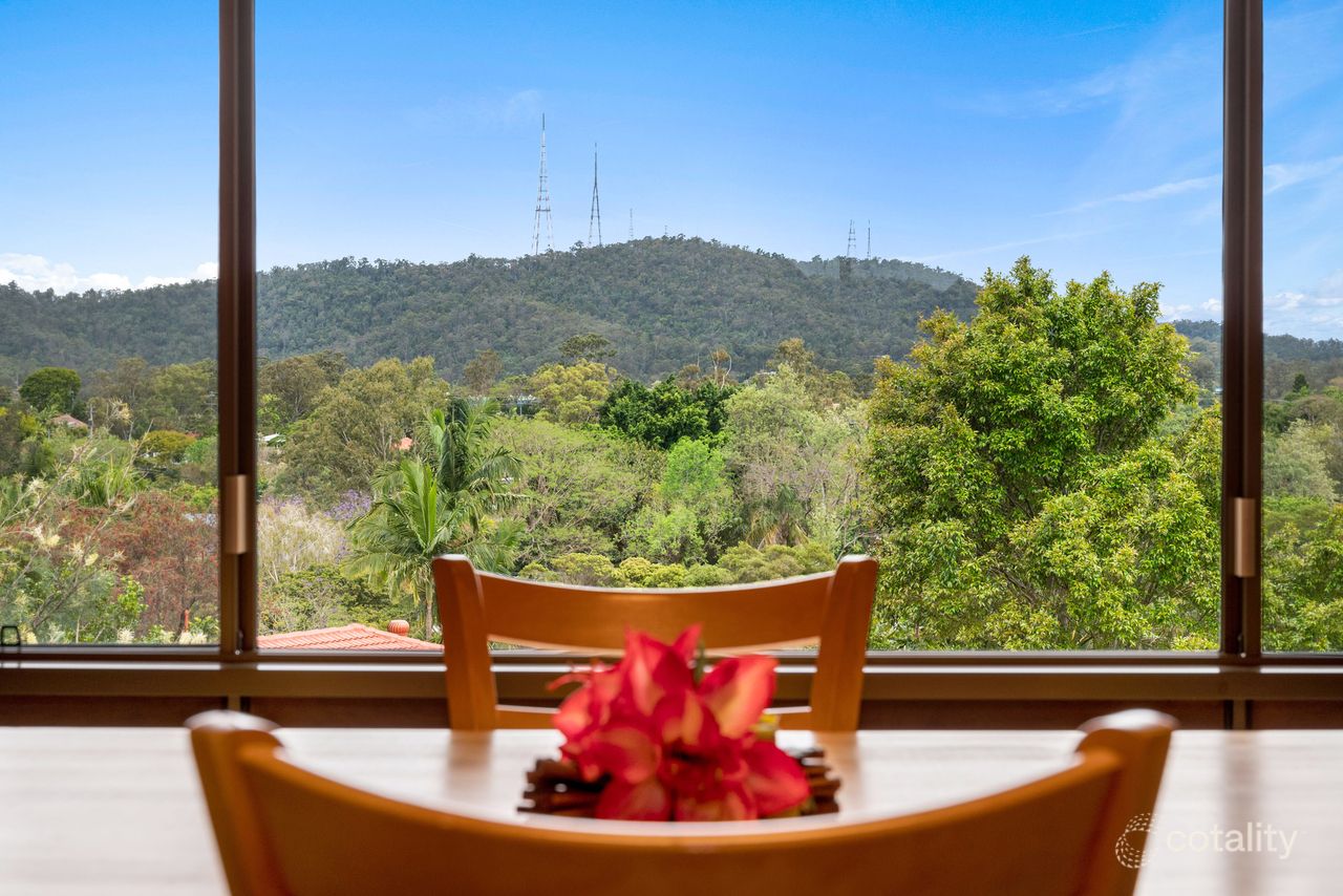 15 Habana St, The Gap, QLD 4061