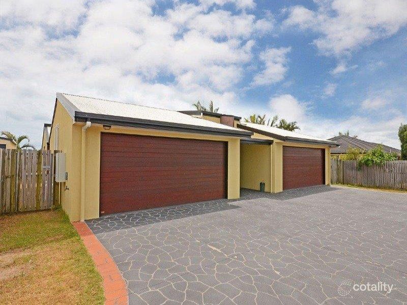 2/11 Lockerbie Ct, Kawungan, QLD 4655