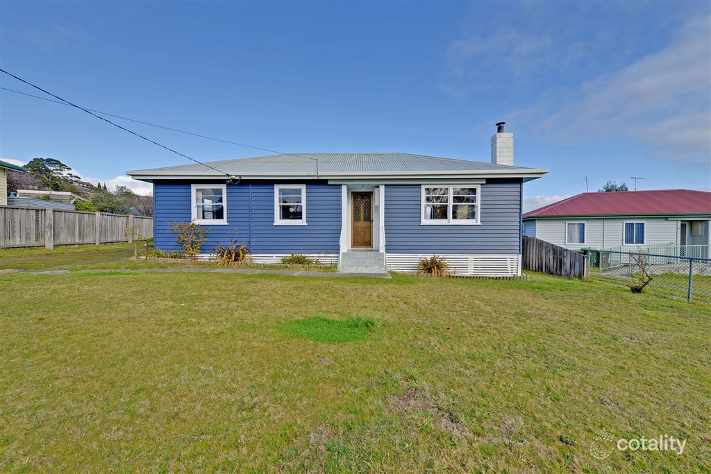 7 Lennon Pl, Warrane, TAS 7018