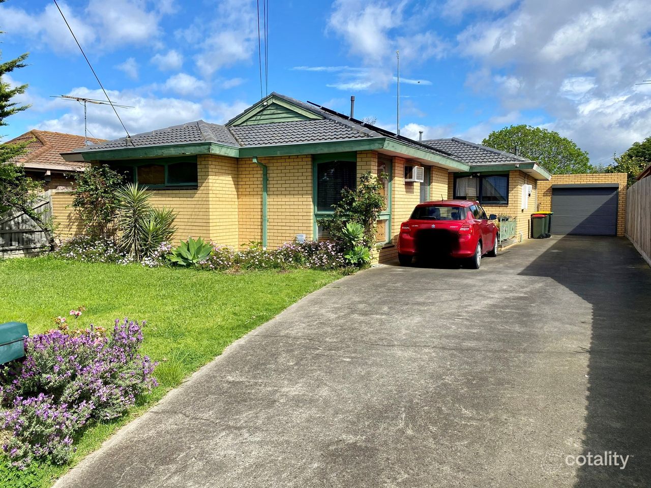 136 Sterling Dr, Keilor East, VIC 3033