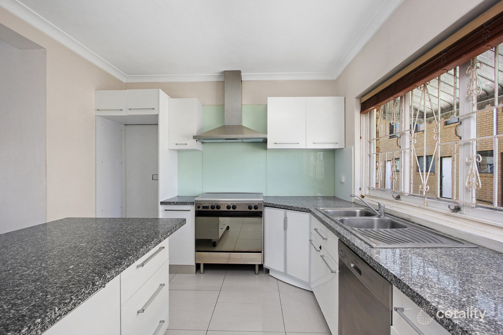 5/170 Old Cleveland Rd, Coorparoo, QLD 4151