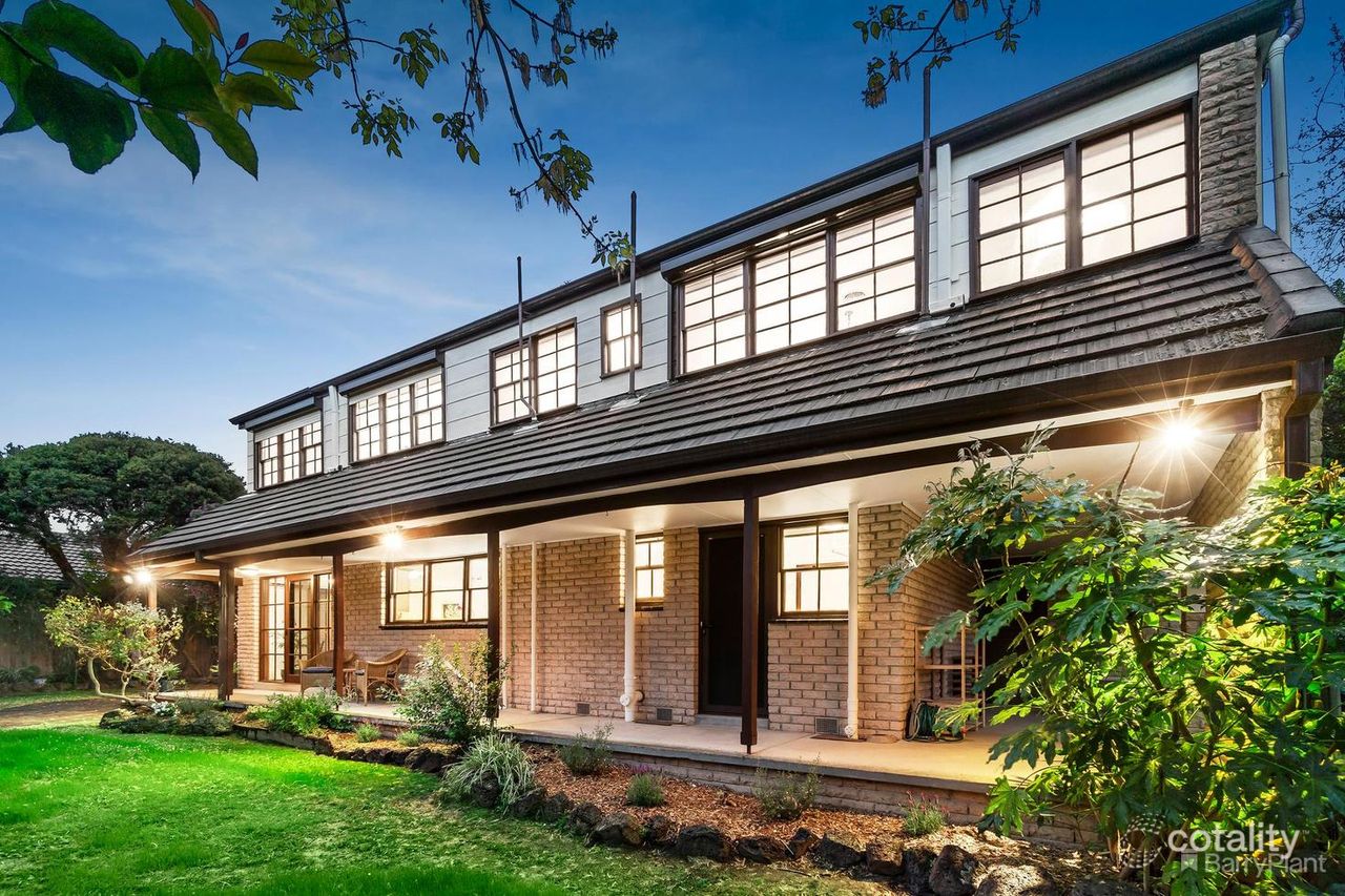 10 Crimson Ave, Blackburn South, VIC 3130