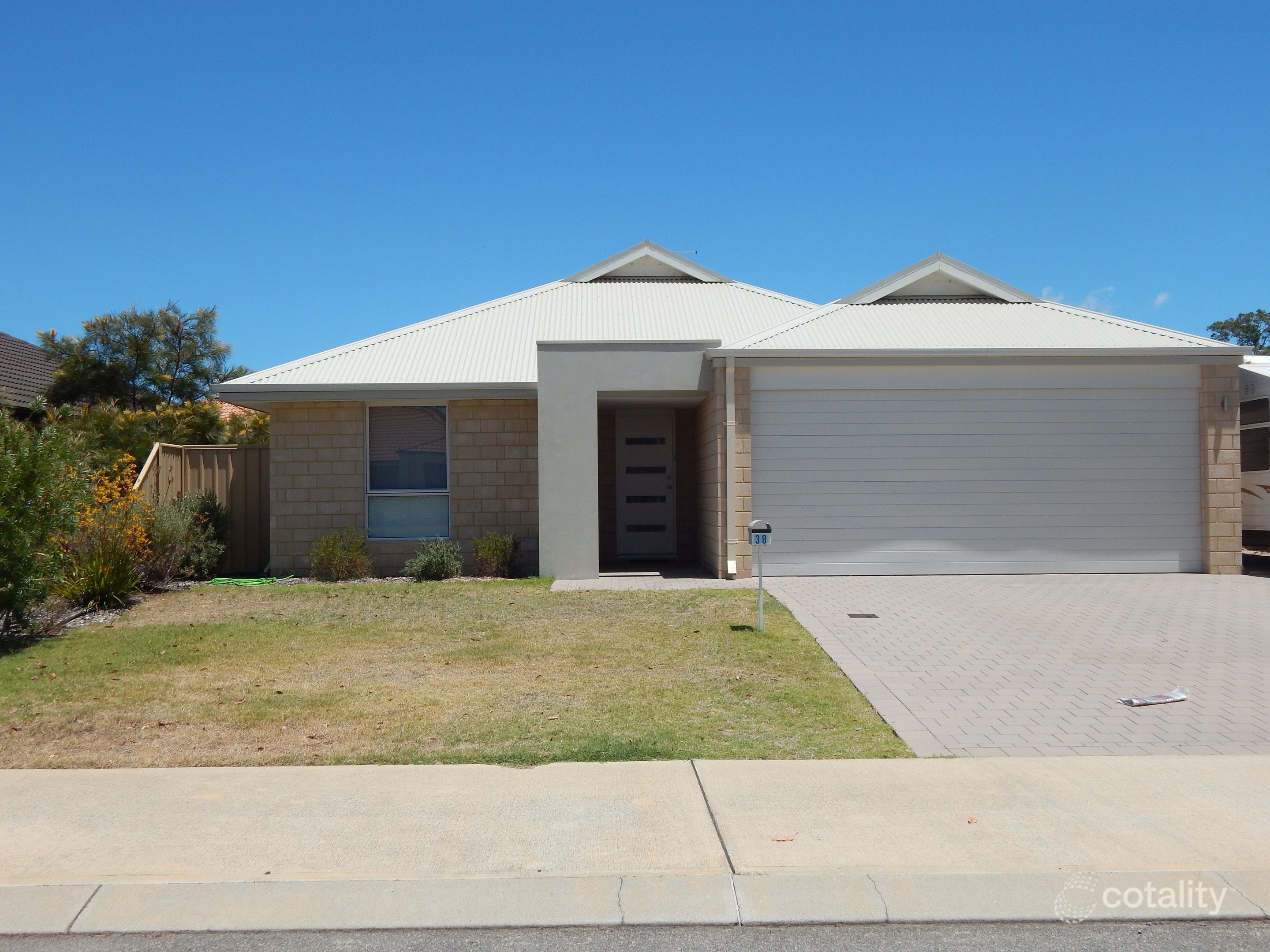 38 Cornish Way, Pinjarra, WA 6208