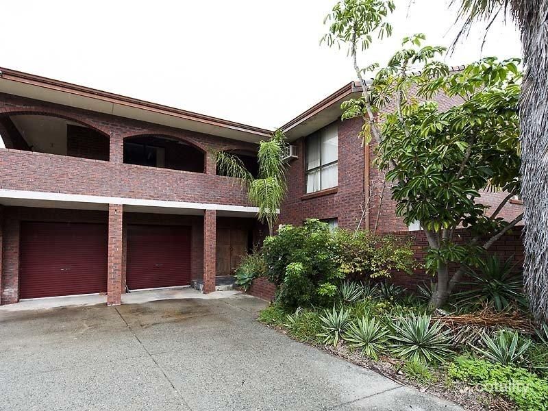 24 Urbahns Way, Hillarys, WA 6025