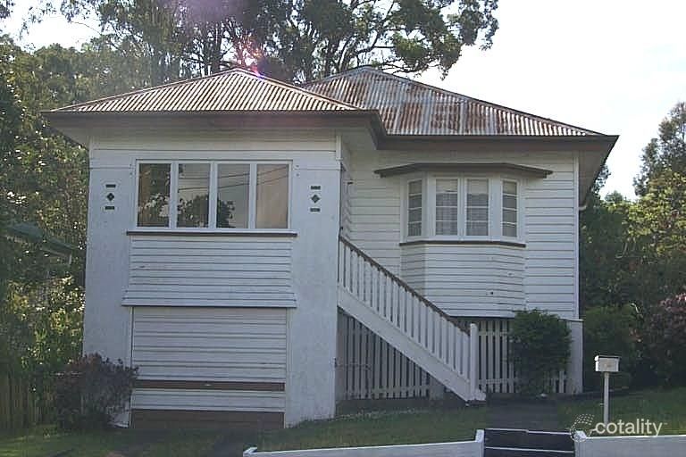 66 Victor St, Holland Park, QLD 4121