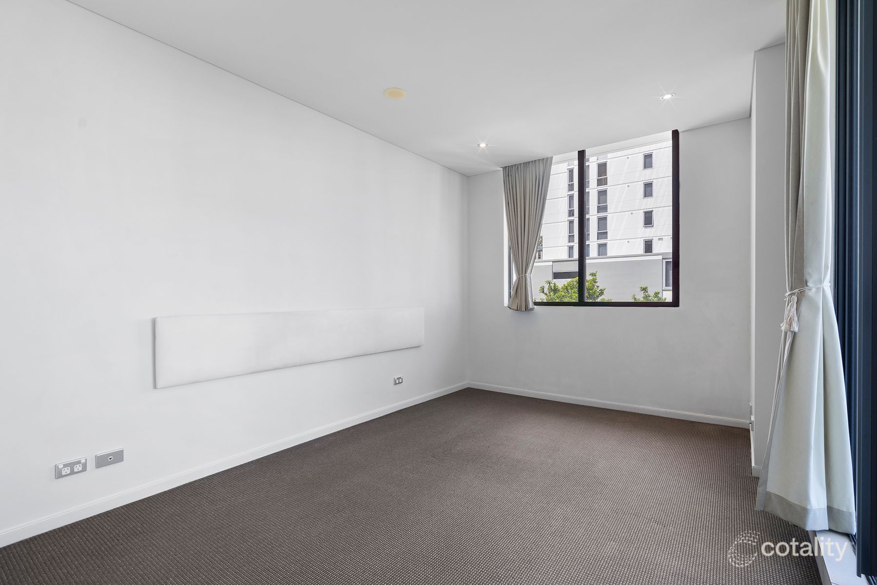 409/1 Aqua St, Southport, QLD 4215