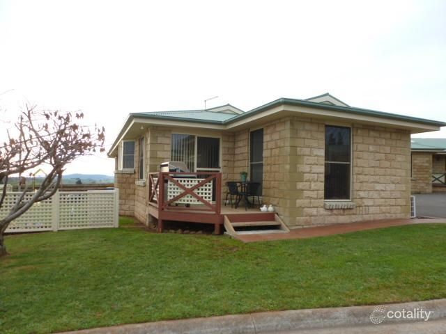 5/4 Scott St, Scottsdale, TAS 7260