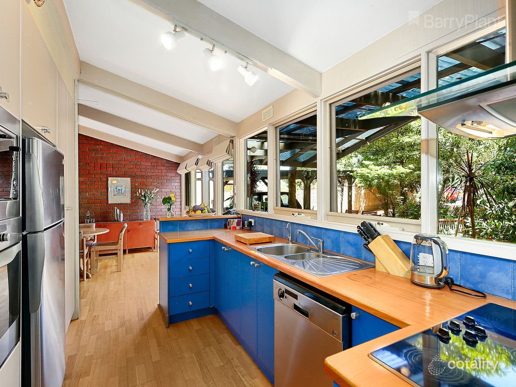 9 Gum Tree Cl, Croydon, VIC 3136