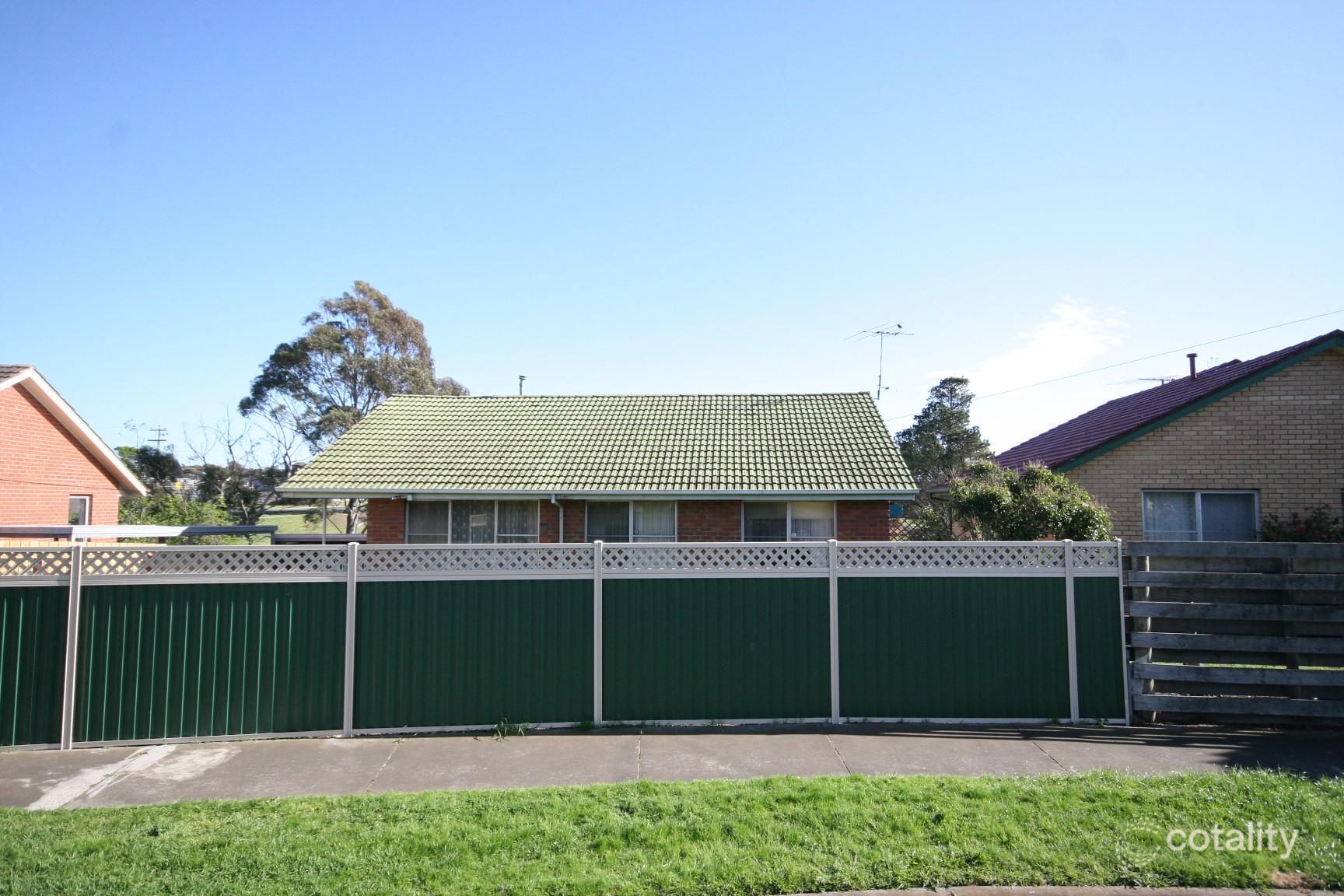 28 Coxon Pde, North Geelong, VIC 3215