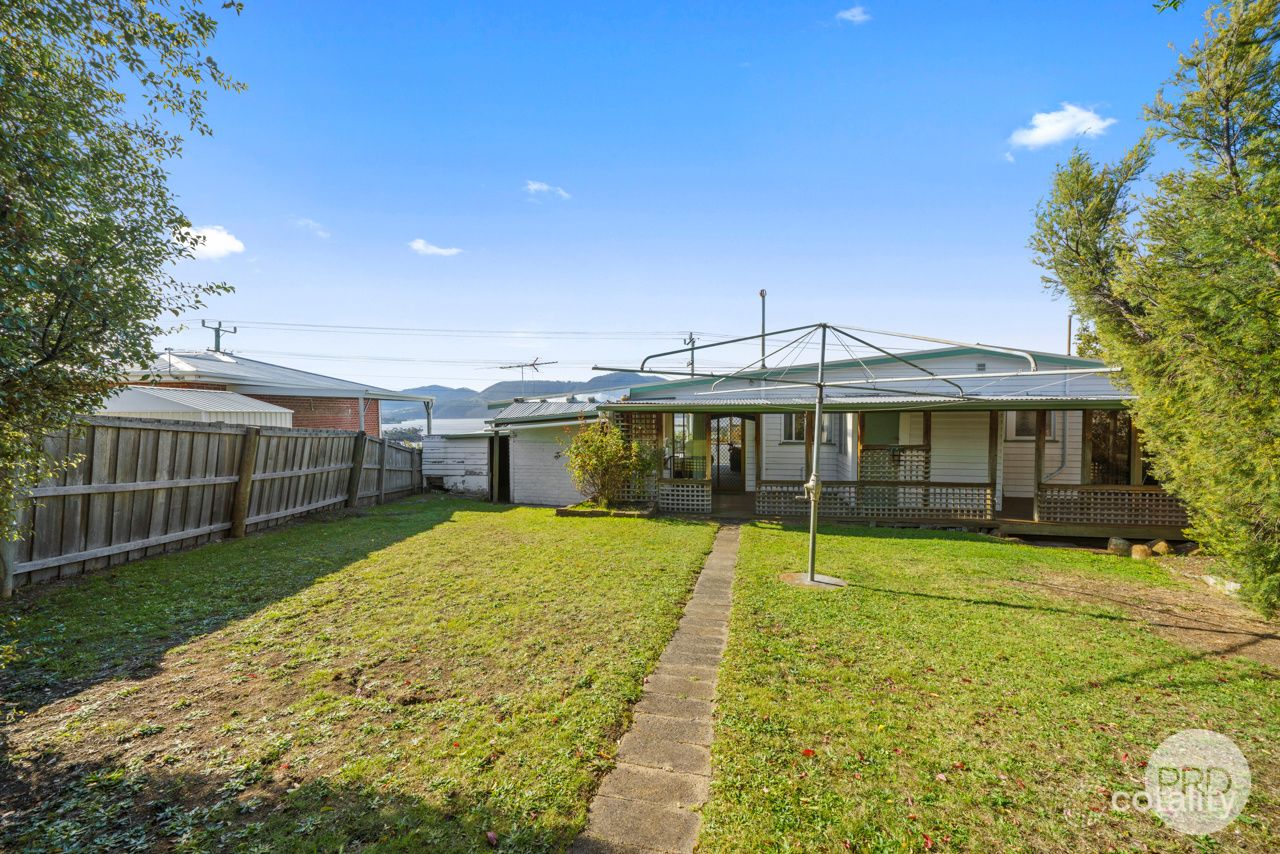 33 Catherine St, Chigwell, TAS 7011