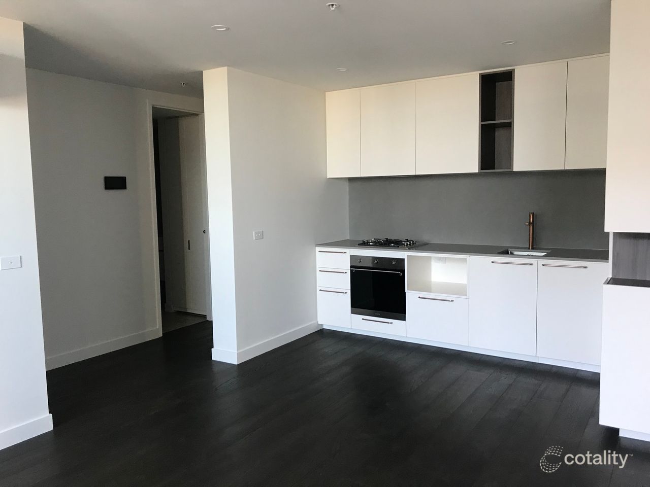 205/9 Ellingworth Pde, Box Hill, VIC 3128