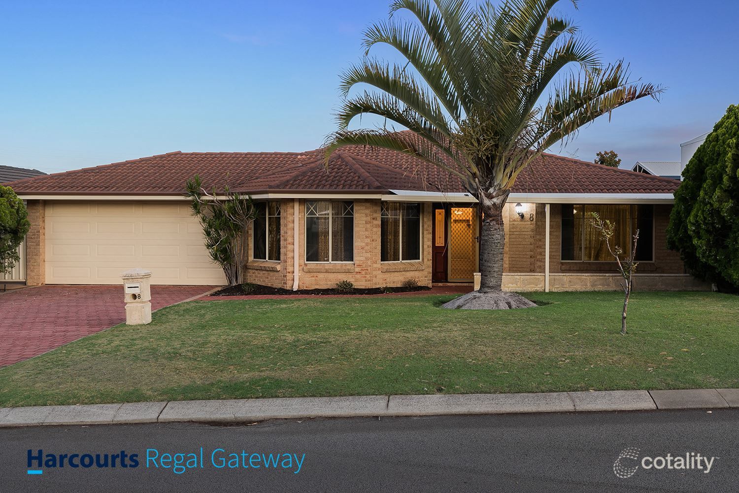 8 Steiner Ave, Success, WA 6164