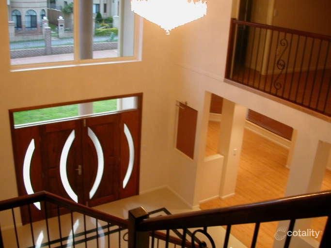 32 Cavallaro St, Robertson, QLD 4109