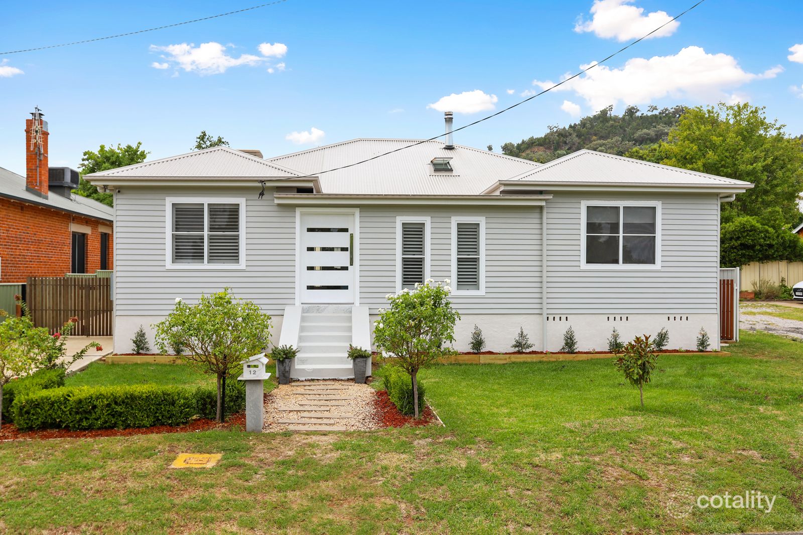 12 Levien Ave, East Tamworth, NSW 2340