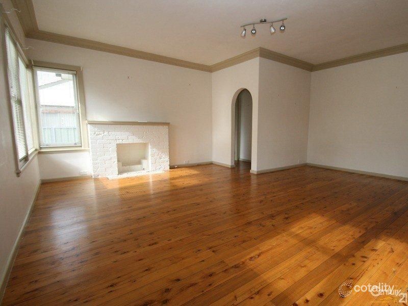 375 Lords Pl, Orange, NSW 2800