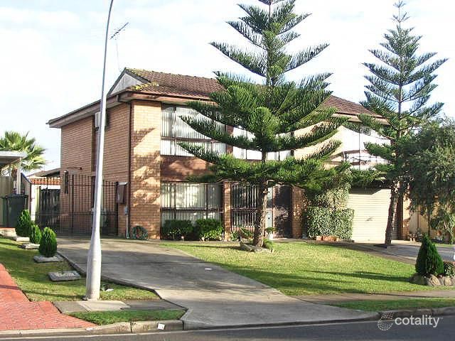 16 Whyalla Cl, Wakeley, NSW 2176