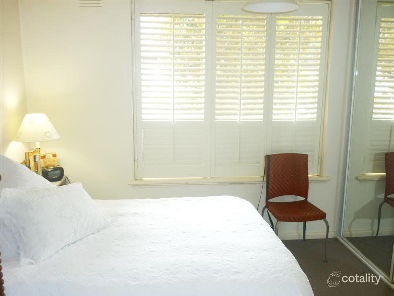 2/10 Highbury Gr, Prahran, VIC 3181